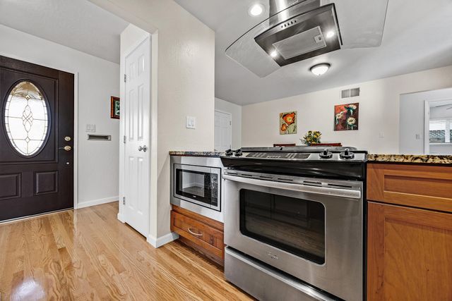 1009 Lisbon Avenue, Livermore, CA 94550