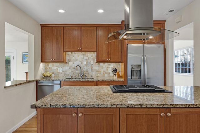 1009 Lisbon Avenue, Livermore, CA 94550