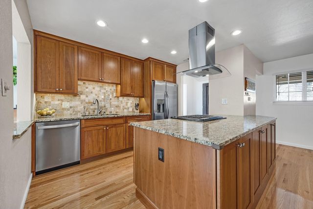 1009 Lisbon Avenue, Livermore, CA 94550