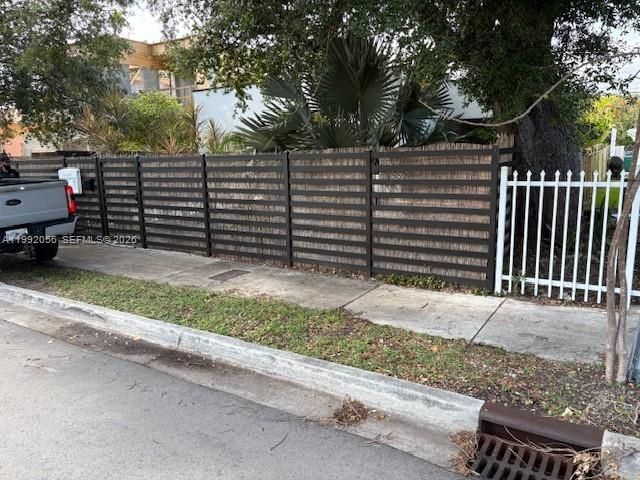 111 NW 46th St, Miami, FL 33127