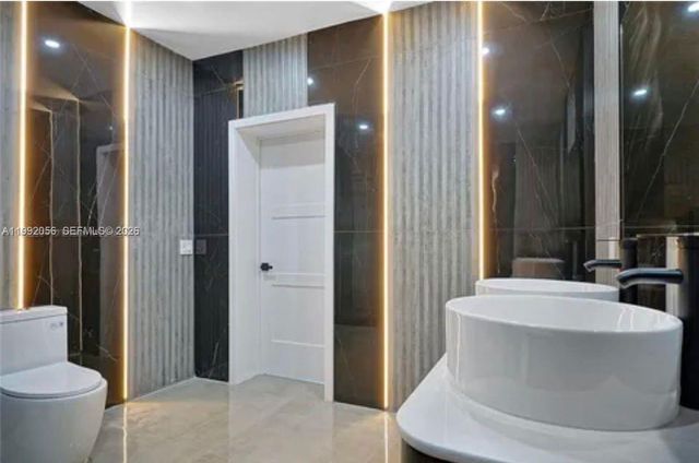 111 NW 46th St, Miami, FL 33127