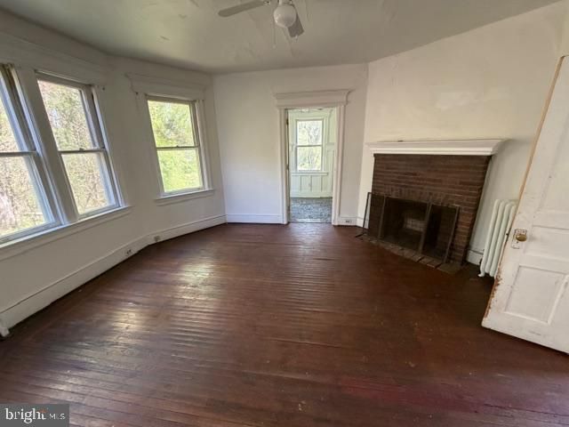 718 WOODLANE RD, Beverly, NJ 08010