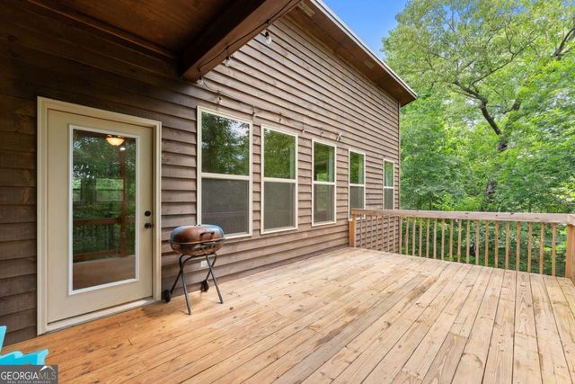 308 Fowler Creek Drive, Cleveland, GA 30528