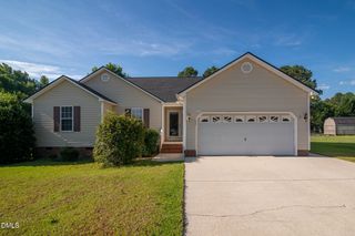 20 Boardwalk Avenue, Benson, NC 27504