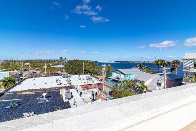 47 SW Osceola Street 206, Stuart, FL 34994