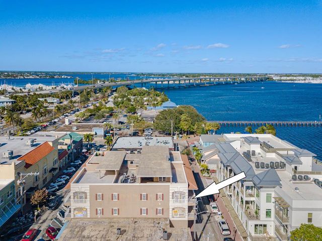 47 SW Osceola Street 206, Stuart, FL 34994