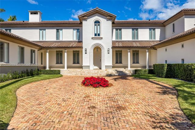 165 Paloma Dr, Coral Gables, FL 33143