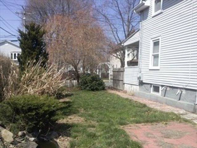 35 Spring St 1, Medford, MA 02155