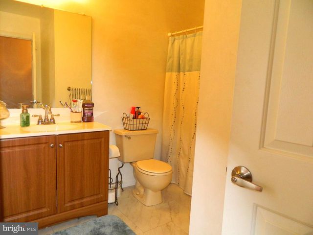 1033 HILLSBORO, Sewell, NJ 08080