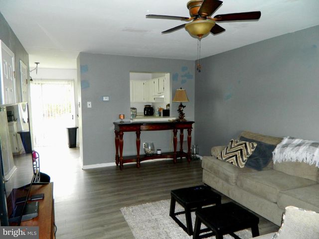 1033 HILLSBORO, Sewell, NJ 08080