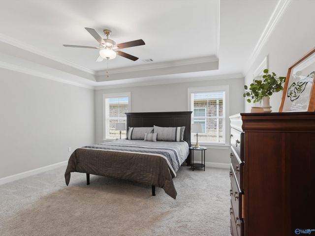 6533 SE Oak Meadow Drive, Owens Cross Roads, AL 35763