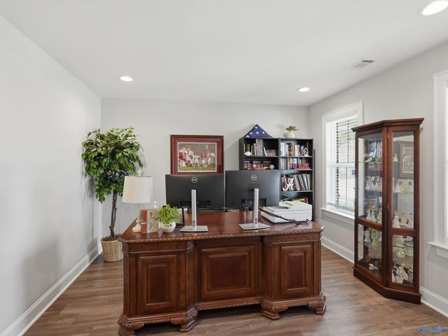 6533 SE Oak Meadow Drive, Owens Cross Roads, AL 35763