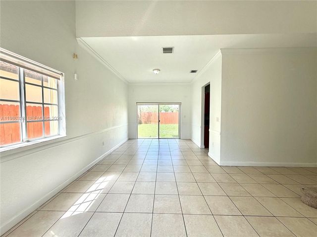 20336 SW 87th Pl, Cutler Bay, FL 33189