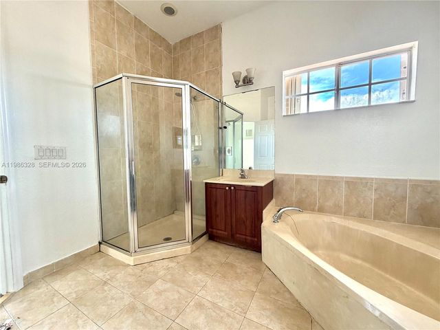 20336 SW 87th Pl, Cutler Bay, FL 33189