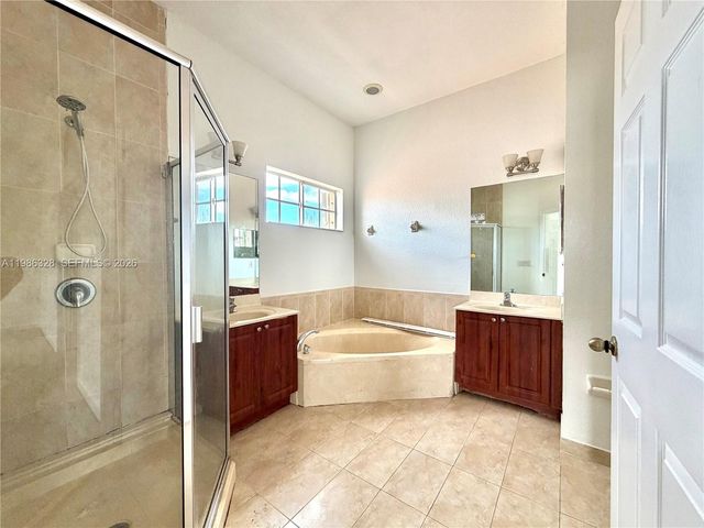 20336 SW 87th Pl, Cutler Bay, FL 33189