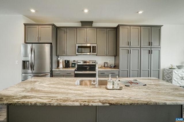 916 ORION LN, Crozet, VA 22932