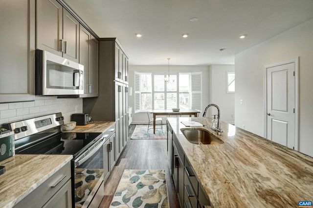 916 ORION LN, Crozet, VA 22932