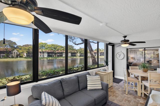 10663 Ocean Palm Way 101, Boynton Beach, FL 33437