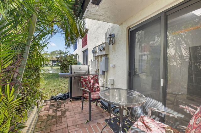 10663 Ocean Palm Way 101, Boynton Beach, FL 33437