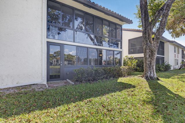 10663 Ocean Palm Way 101, Boynton Beach, FL 33437