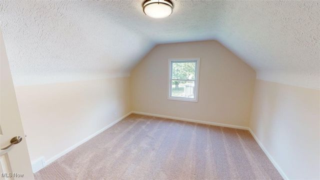 4528 S Frontenac Drive, Warrensville Heights, OH 44128