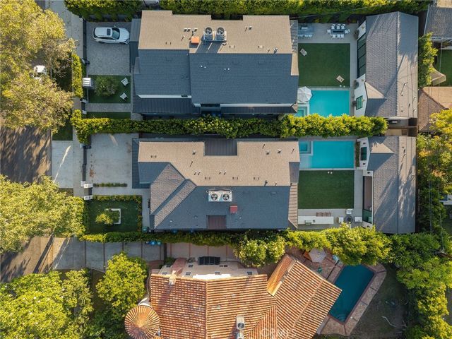 12113 Maxwellton Road, Studio City, CA 91604