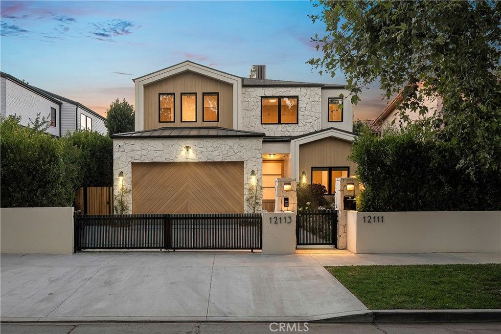 12113 Maxwellton Road, Studio City, CA 91604