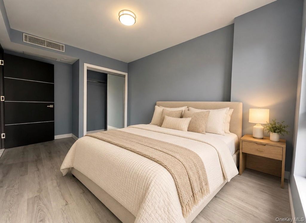 3520 146th Street 3D, Flushing, NY 11354 — photo 2