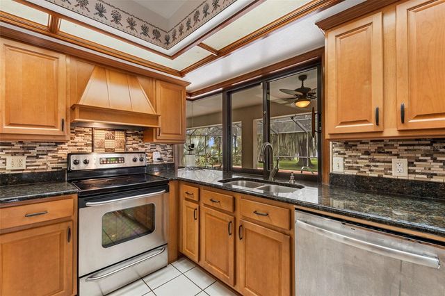 930 ALBRITTON WAY, Lake Wales, FL 33859