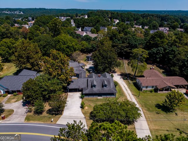 2144 Boar Tusk Road NE, Conyers, GA 30012