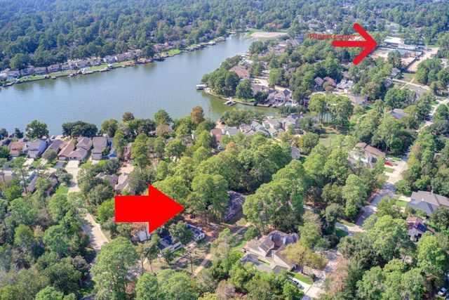 11630 Twain Drive, Montgomery, TX 77356
