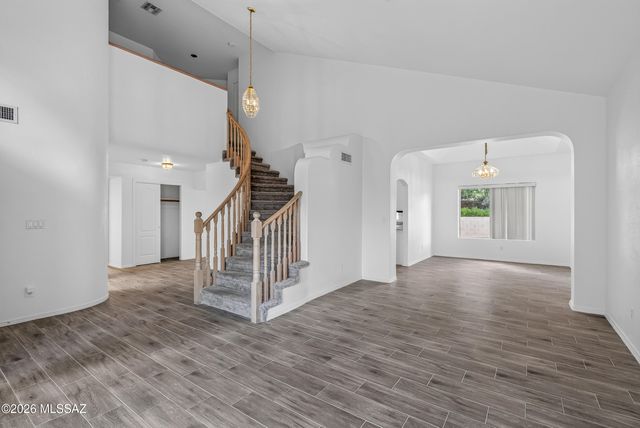 156 S Eastern Dawn Avenue, Tucson, AZ 85748