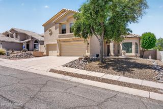 156 S Eastern Dawn Avenue, Tucson, AZ 85748