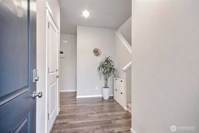 2037 81ST Avenue E, Edgewood, WA 98371