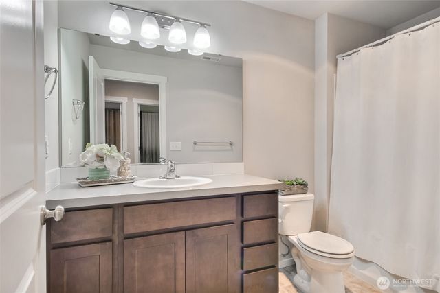 2037 81ST Avenue E, Edgewood, WA 98371