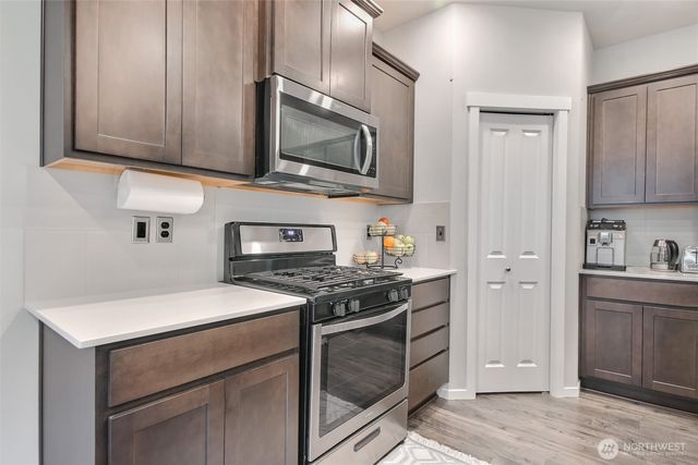 2037 81ST Avenue E, Edgewood, WA 98371