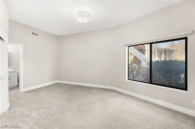 13 Dovetail Circle, Henderson, NV 89014