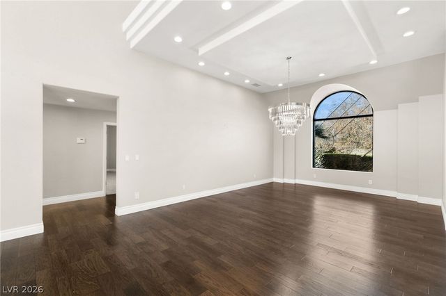 13 Dovetail Circle, Henderson, NV 89014