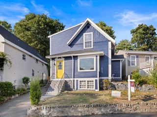 22 Jessie St, Swampscott, MA 01907
