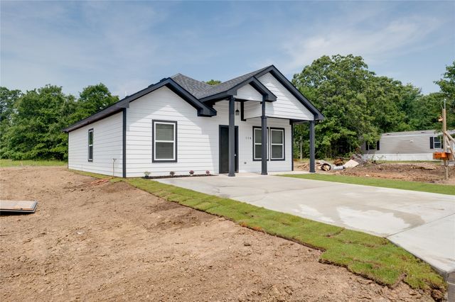 116 Bowie Street, Mabank, TX 75156
