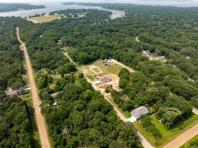 116 Bowie Street, Mabank, TX 75156