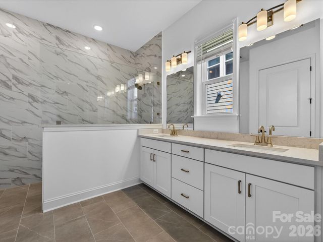 1019 Meander Lane, Waxhaw, NC 28173