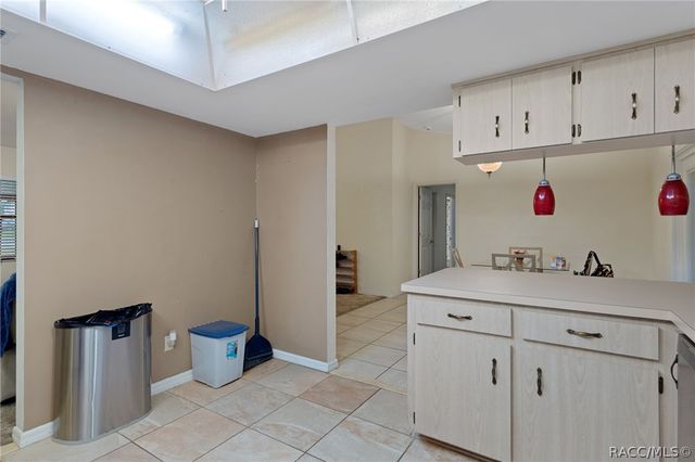 3754 S Apopka Avenue, Inverness, FL 34452