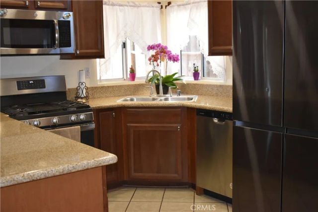 10552 Villa, Adelanto, CA 92301