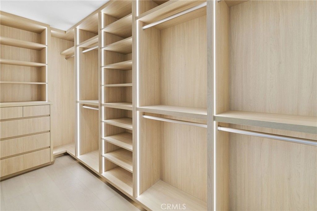 Image 27 of property listing at 503 J, Newport Beach, CA 92661