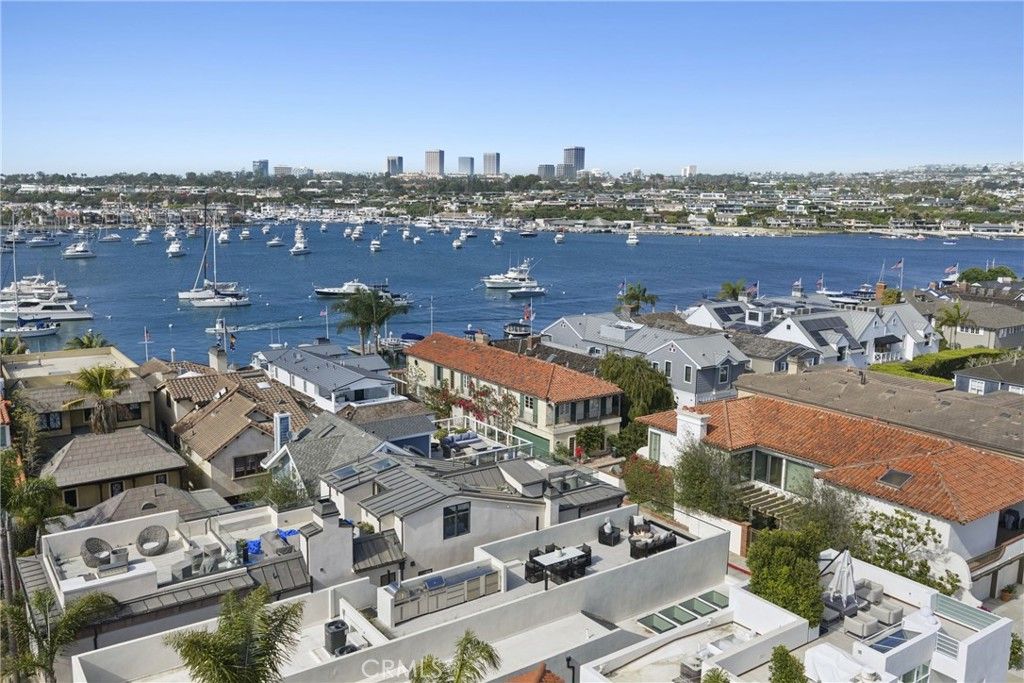 Image 42 of property listing at 503 J, Newport Beach, CA 92661