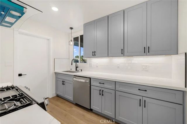 928 N Lake, Ontario, CA 91764