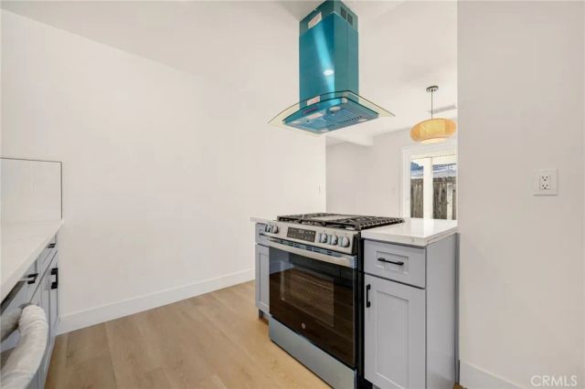 928 N Lake, Ontario, CA 91764