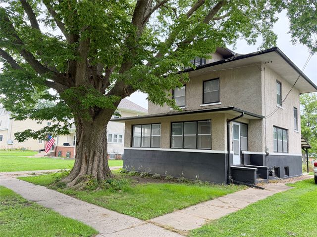 626 E 7th Street N, Newton, IA 50208