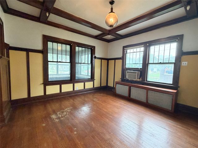 626 E 7th Street N, Newton, IA 50208